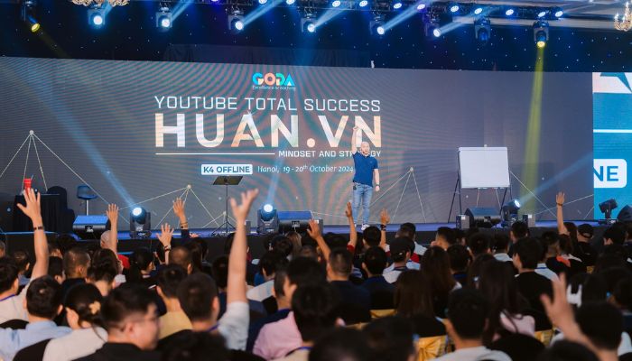 Đối tượng học viên của lớp dạy làm Youtube Huân Academy