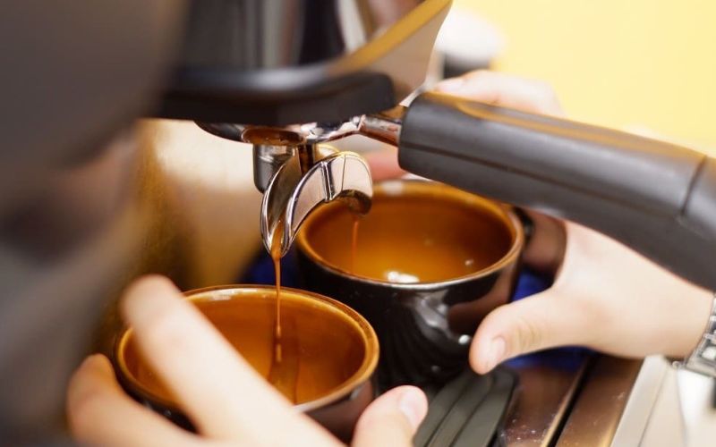 Nguyên nhân khiến máy pha cà phê không ra nước